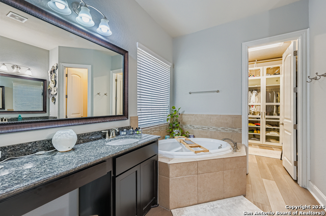 Image 16 of 30 For 1606 Kosmas