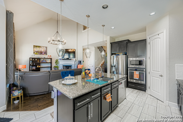 Image 9 of 30 For 1606 Kosmas