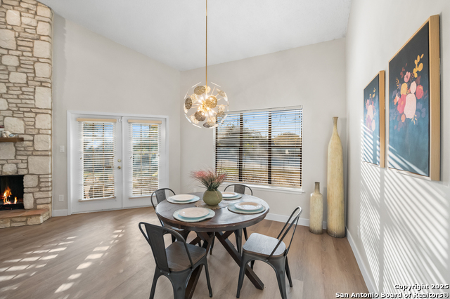 Image 10 of 27 For 8417 Echo Creek