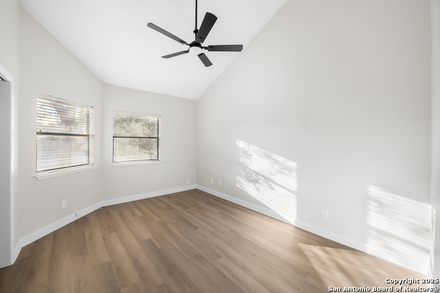 Image 15 of 27 For 8417 Echo Creek