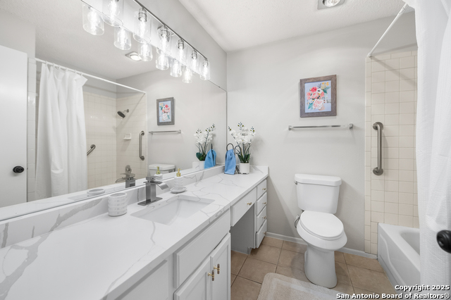 Image 16 of 27 For 8417 Echo Creek