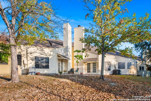 Image 23 of 27 For 8417 Echo Creek