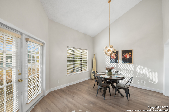 Image 9 of 27 For 8417 Echo Creek