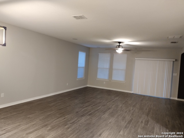 Image 20 of 35 For 11212 Hill Top Loop