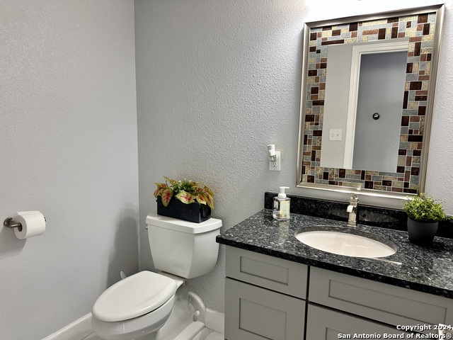 Image 20 of 36 For 7701 Wurzbach Rd 2301