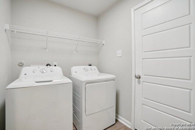 Image 21 of 35 For 7019 Vista Loop