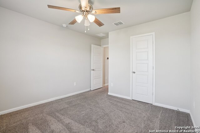 Image 26 of 35 For 7019 Vista Loop