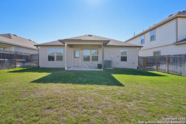 Image 34 of 35 For 7019 Vista Loop