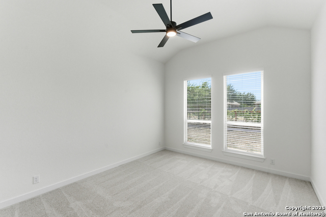 Image 14 of 35 For 9439 Hidden Stone