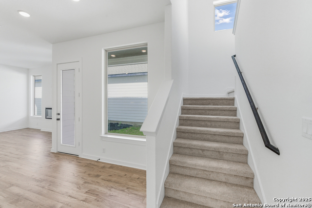 Image 24 of 35 For 9439 Hidden Stone