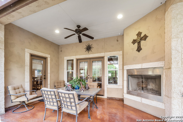 Image 5 of 30 For 2581 Otter