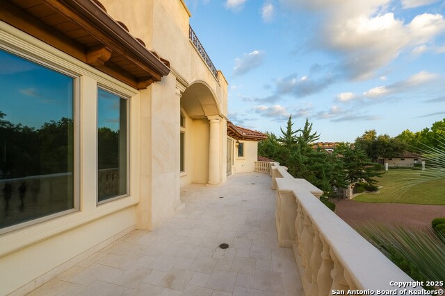 Image 2 of 38 For 217 Bella Riva