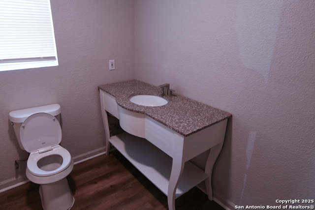 Image 11 of 15 For 126 Morrow St