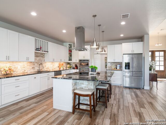 Image 12 of 62 For 2016 Big Spring