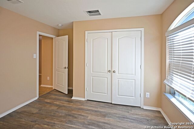 Image 3 of 26 For 1433 Cutler Bay