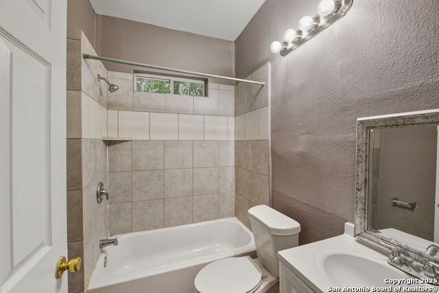 Image 15 of 27 For 143 Paul  