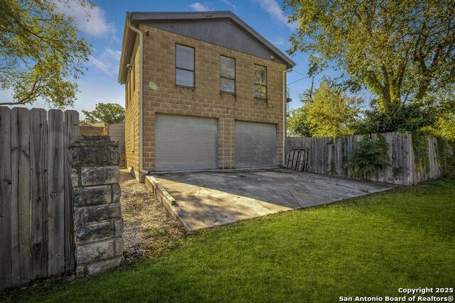 Image 35 of 40 For 539 Rittiman Rd