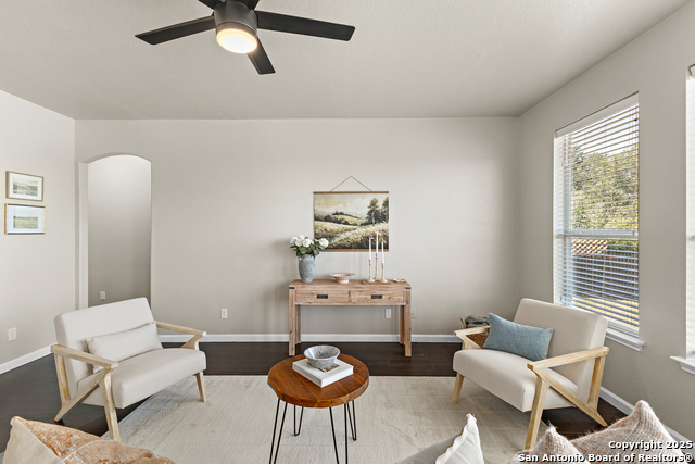 Image 13 of 33 For 3727 Columbia