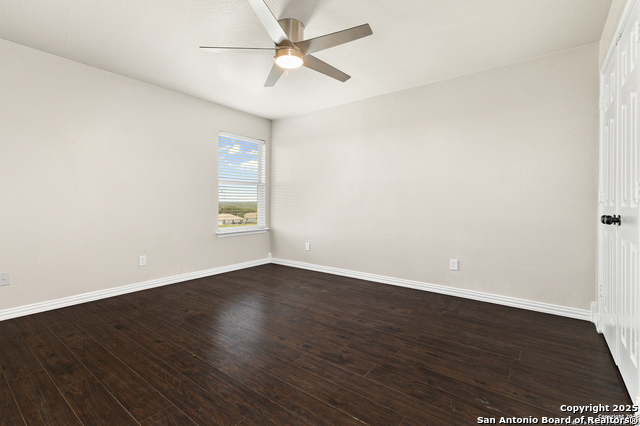 Image 30 of 33 For 3727 Columbia