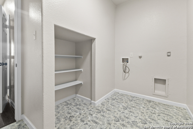 Image 32 of 33 For 3727 Columbia