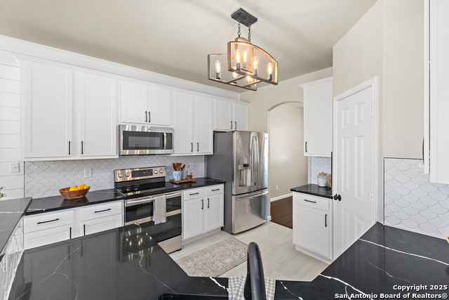 Image 8 of 33 For 3727 Columbia