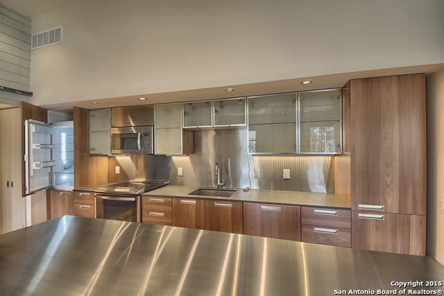 Image 7 of 10 For 302 Josephine 1201