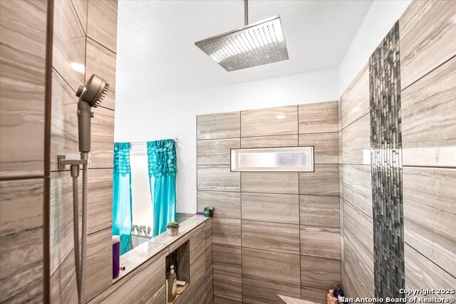 Image 40 of 81 For 6653 Fm 539  