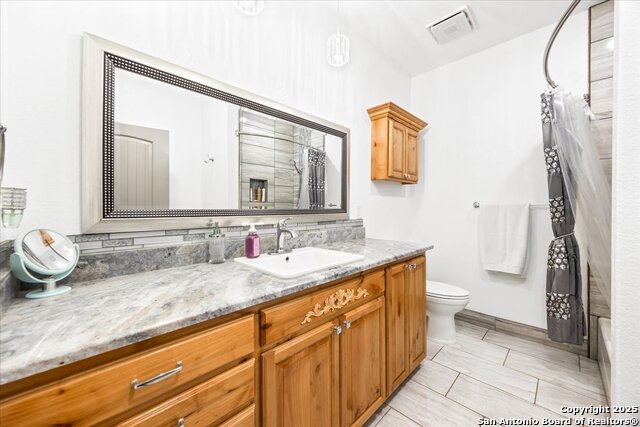 Image 43 of 81 For 6653 Fm 539  