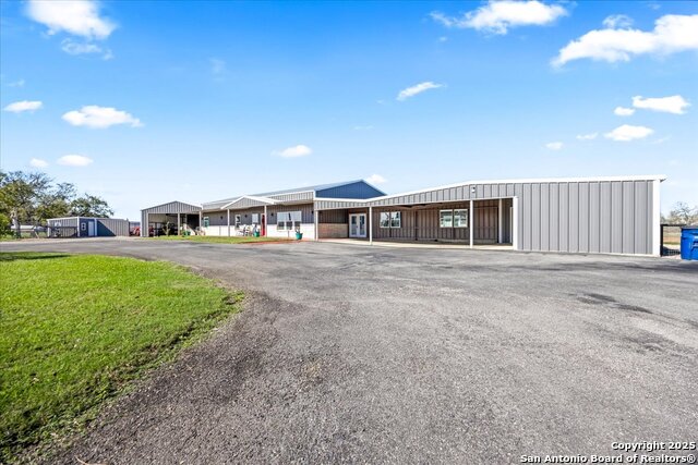 Image 5 of 81 For 6653 Fm 539  