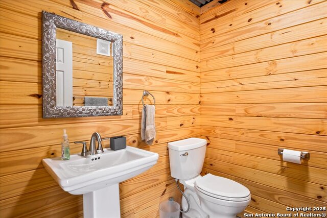 Image 53 of 81 For 6653 Fm 539  