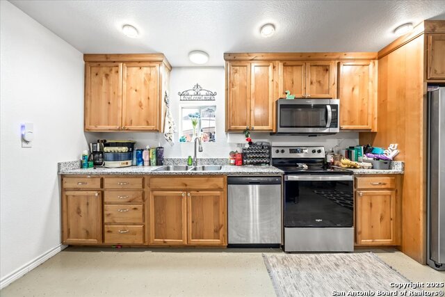 Image 56 of 81 For 6653 Fm 539  