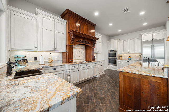 Image 15 of 79 For 114 Hunters View