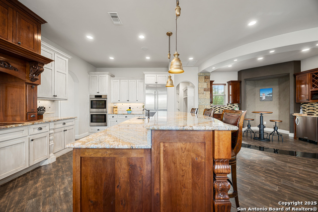 Image 17 of 79 For 114 Hunters View