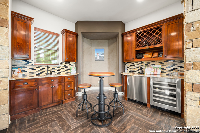 Image 23 of 79 For 114 Hunters View