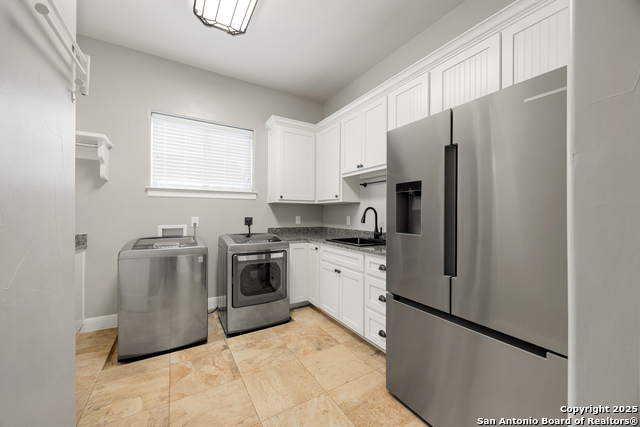 Image 43 of 79 For 114 Hunters View