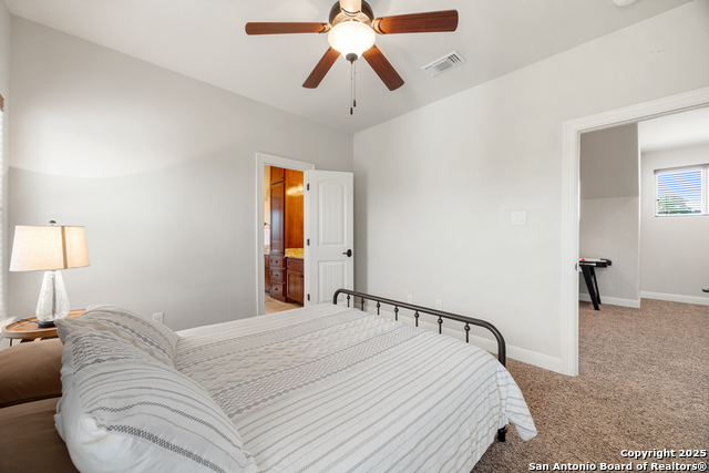 Image 50 of 79 For 114 Hunters View