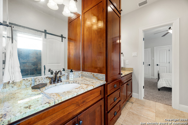 Image 56 of 79 For 114 Hunters View