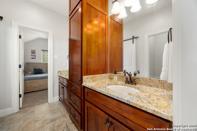 Image 57 of 79 For 114 Hunters View