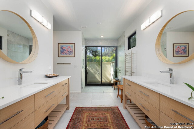 Listing photo id 17 for 210 Cliffside