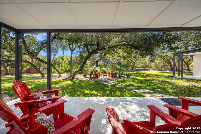 Listing photo id 41 for 210 Cliffside