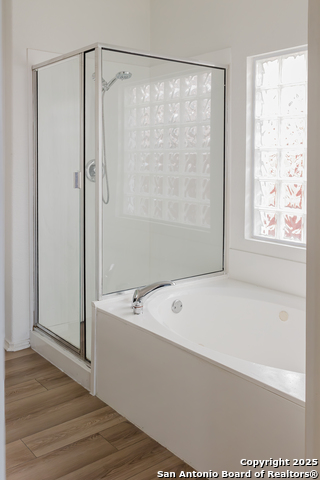 Image 21 of 37 For 8347 Piney Wood