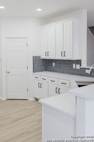 Image 6 of 37 For 8347 Piney Wood