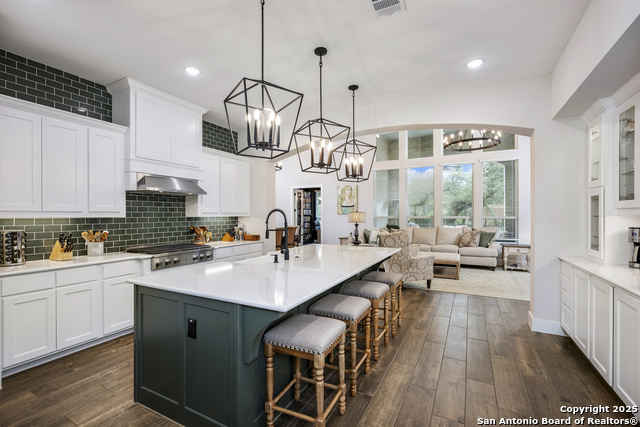 Image 10 of 37 For 26623 White Eagle