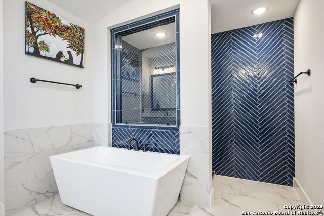 Image 18 of 37 For 26623 White Eagle