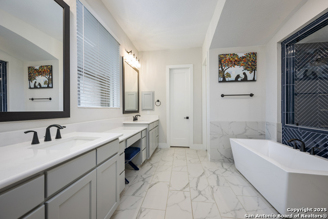 Image 20 of 37 For 26623 White Eagle