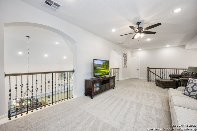 Image 27 of 37 For 26623 White Eagle