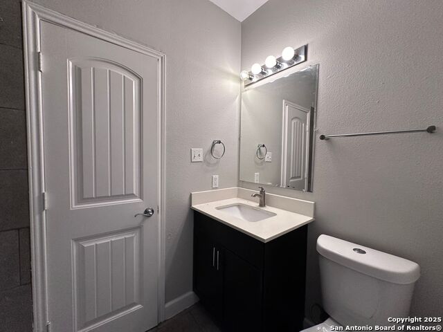 Image 11 of 23 For 503 Kings Hwy W 203