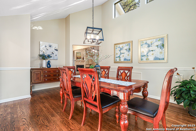 Image 10 of 33 For 13066 Hunters Circle N