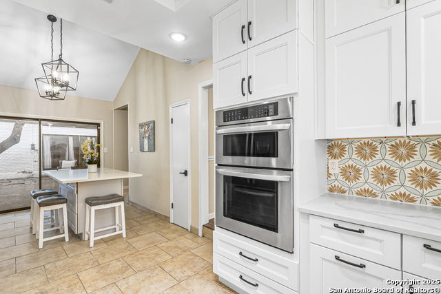 Image 13 of 33 For 13066 Hunters Circle N