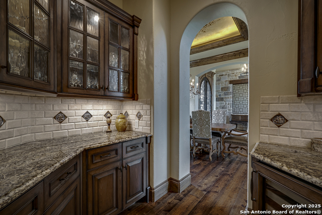 Listing photo id 10 for 35 Winged Foot